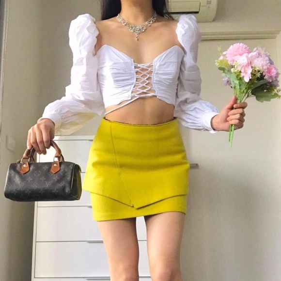 VintageLime layered mini skirt- size6 (XS) - Picture 2 of 4